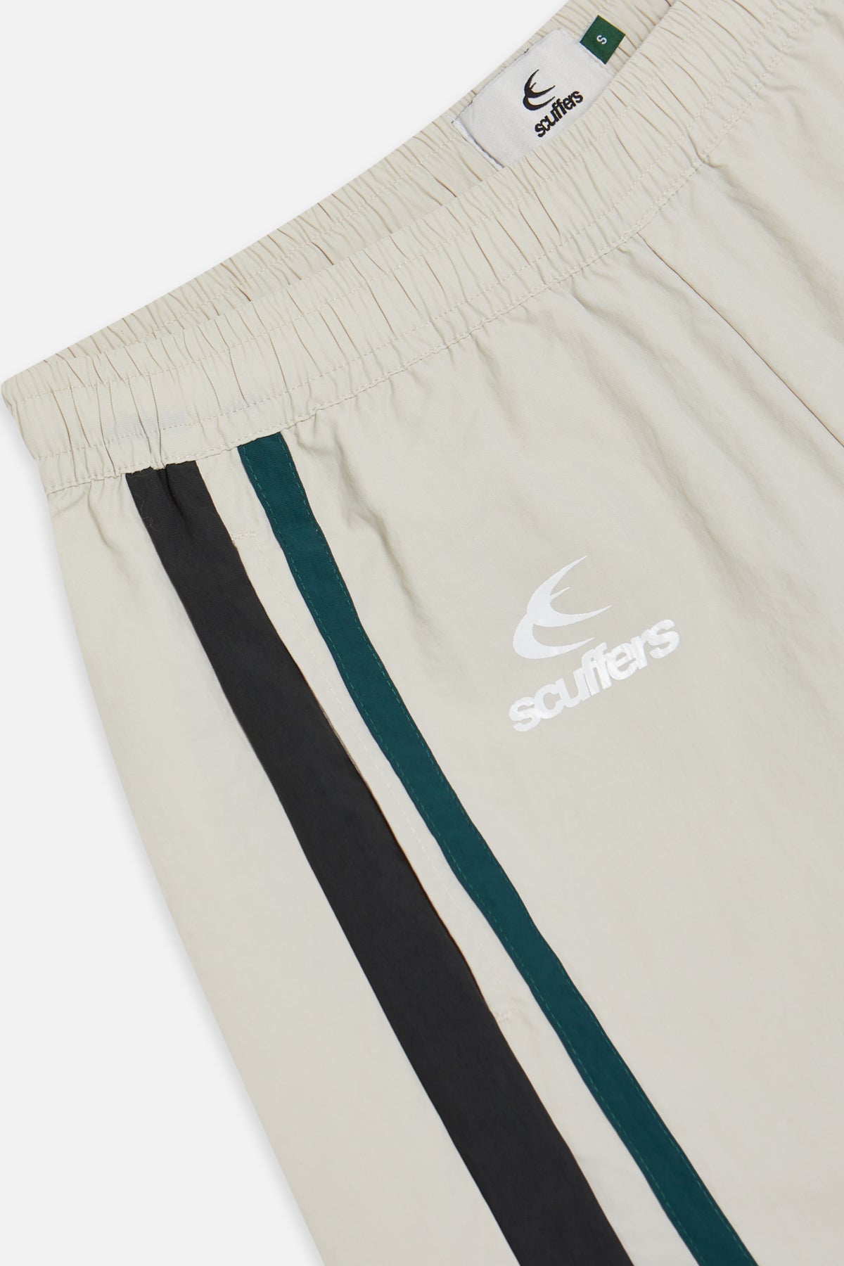 Shorts Tech Crudos