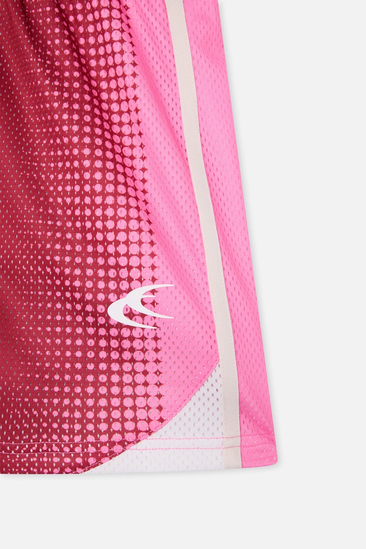 Bermudas rojas y rosas de Frequency