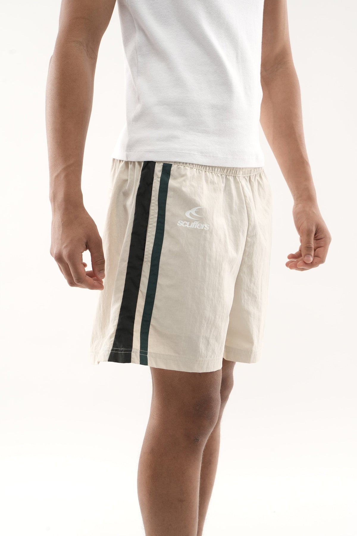 Shorts Tech Crudos
