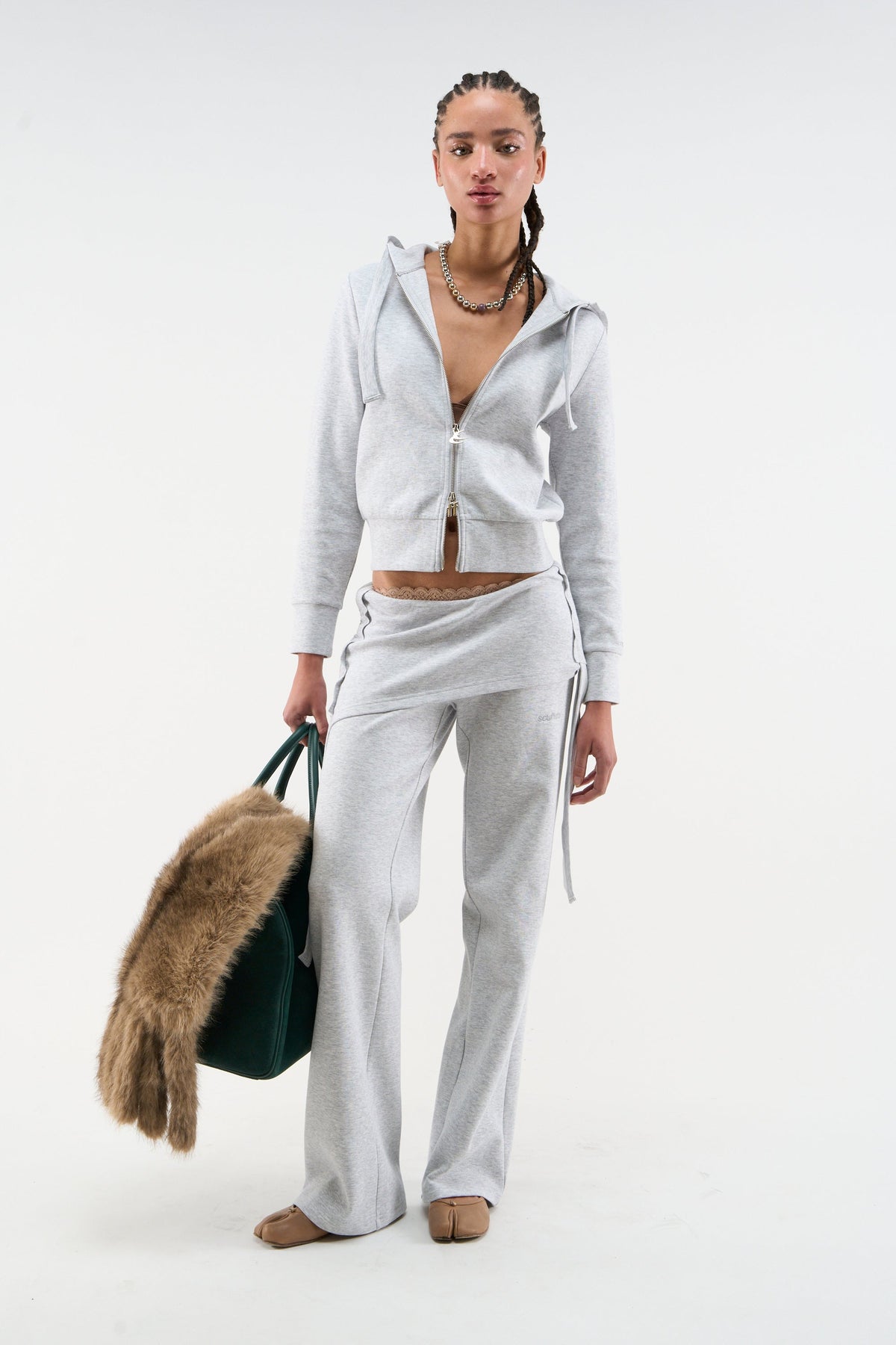 Pantalones melange grises acogedores