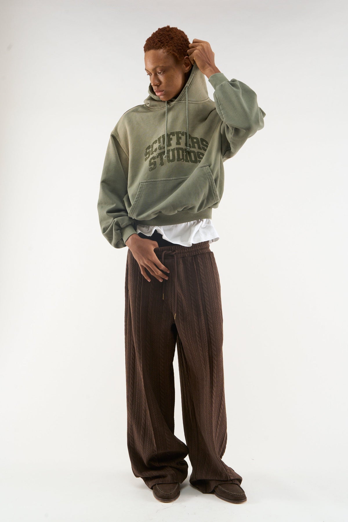 Sudadera verde con capucha, para casillero