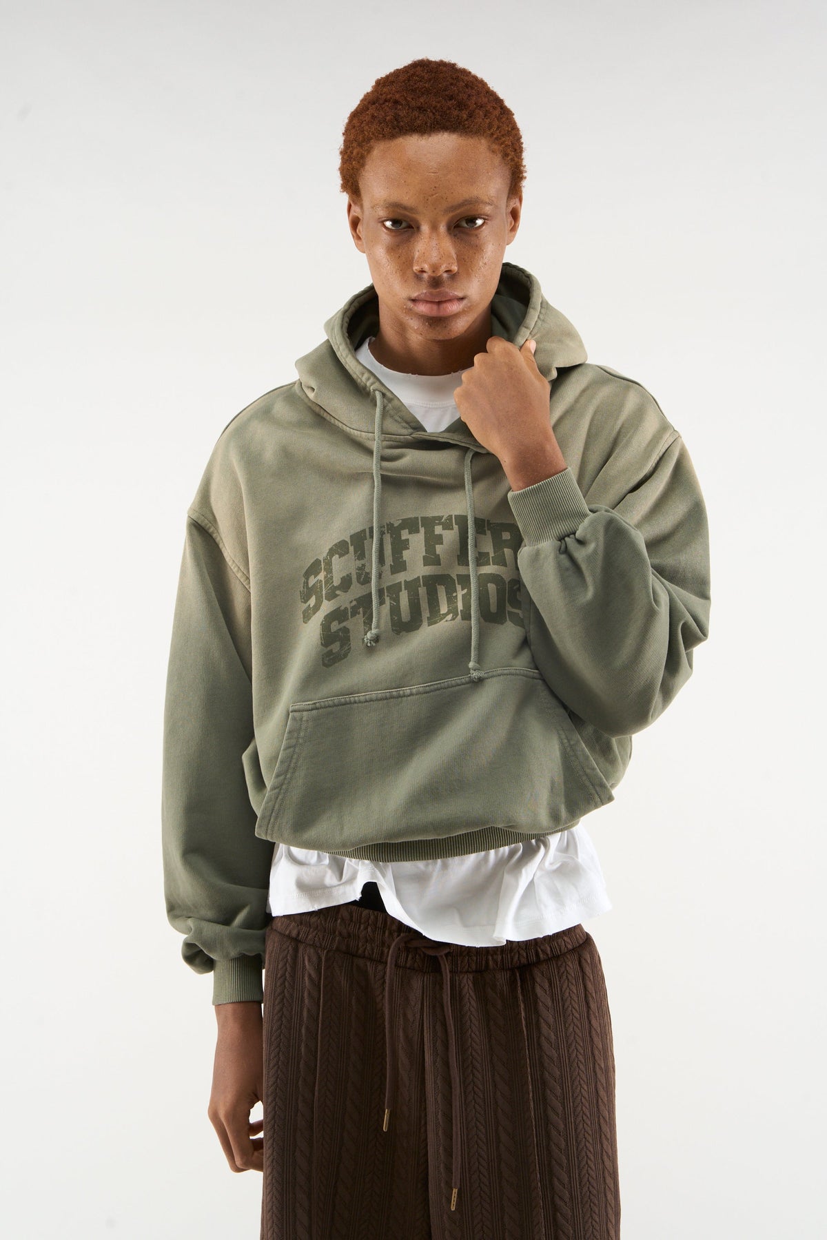 Sudadera verde con capucha, para casillero