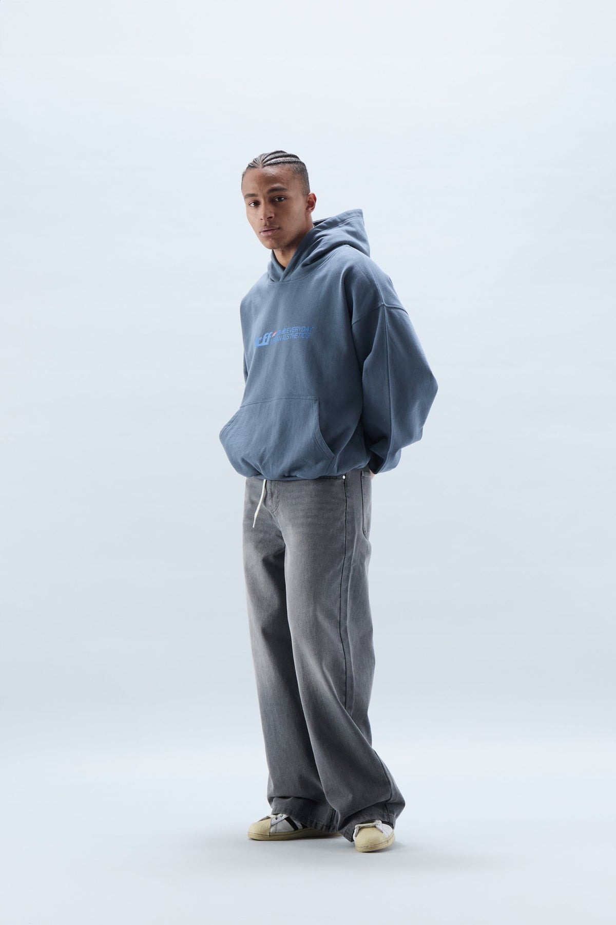 Sudadera con capucha azul SCFF