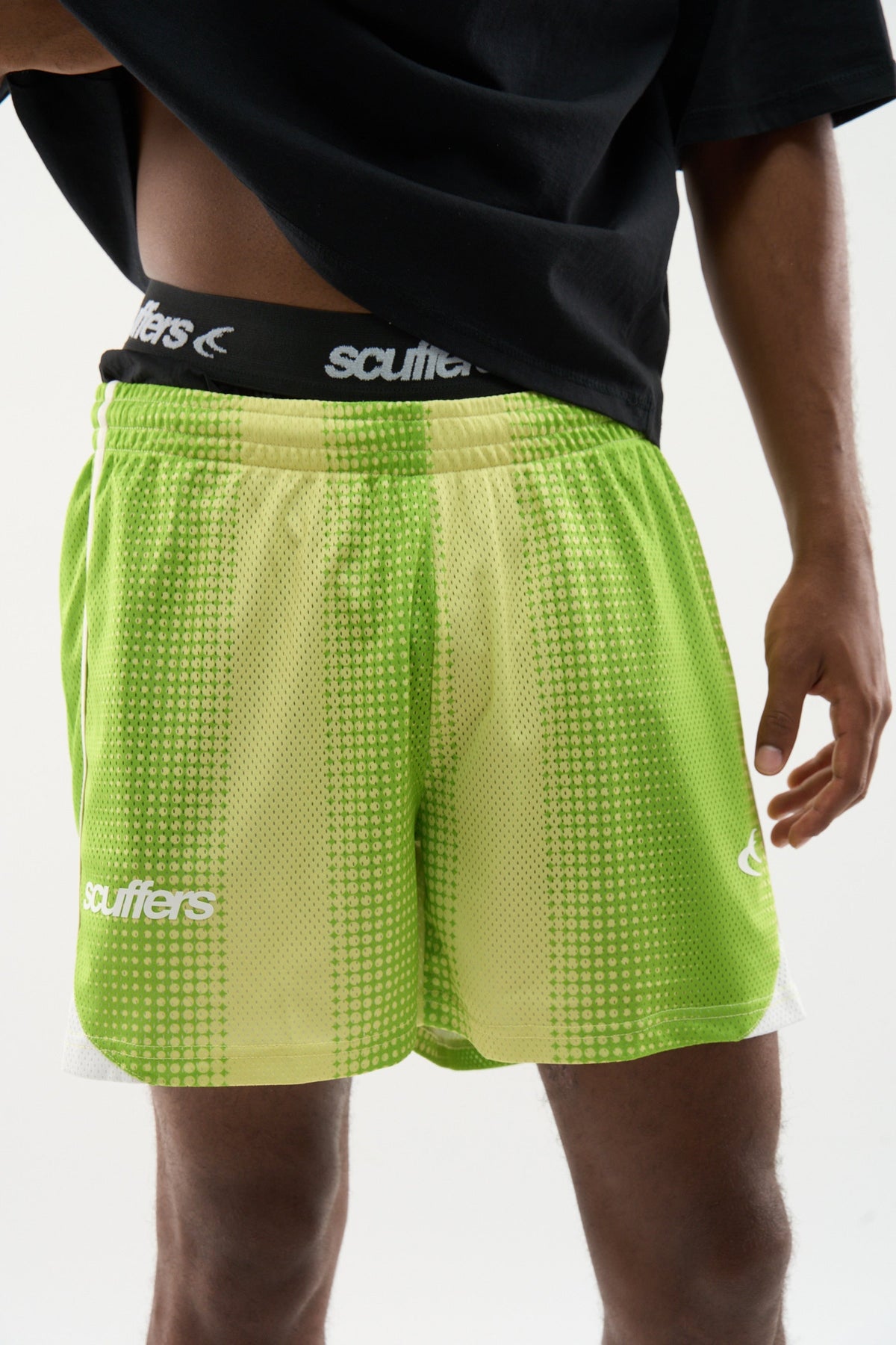 Pantalones Cortos Verdes Frequency