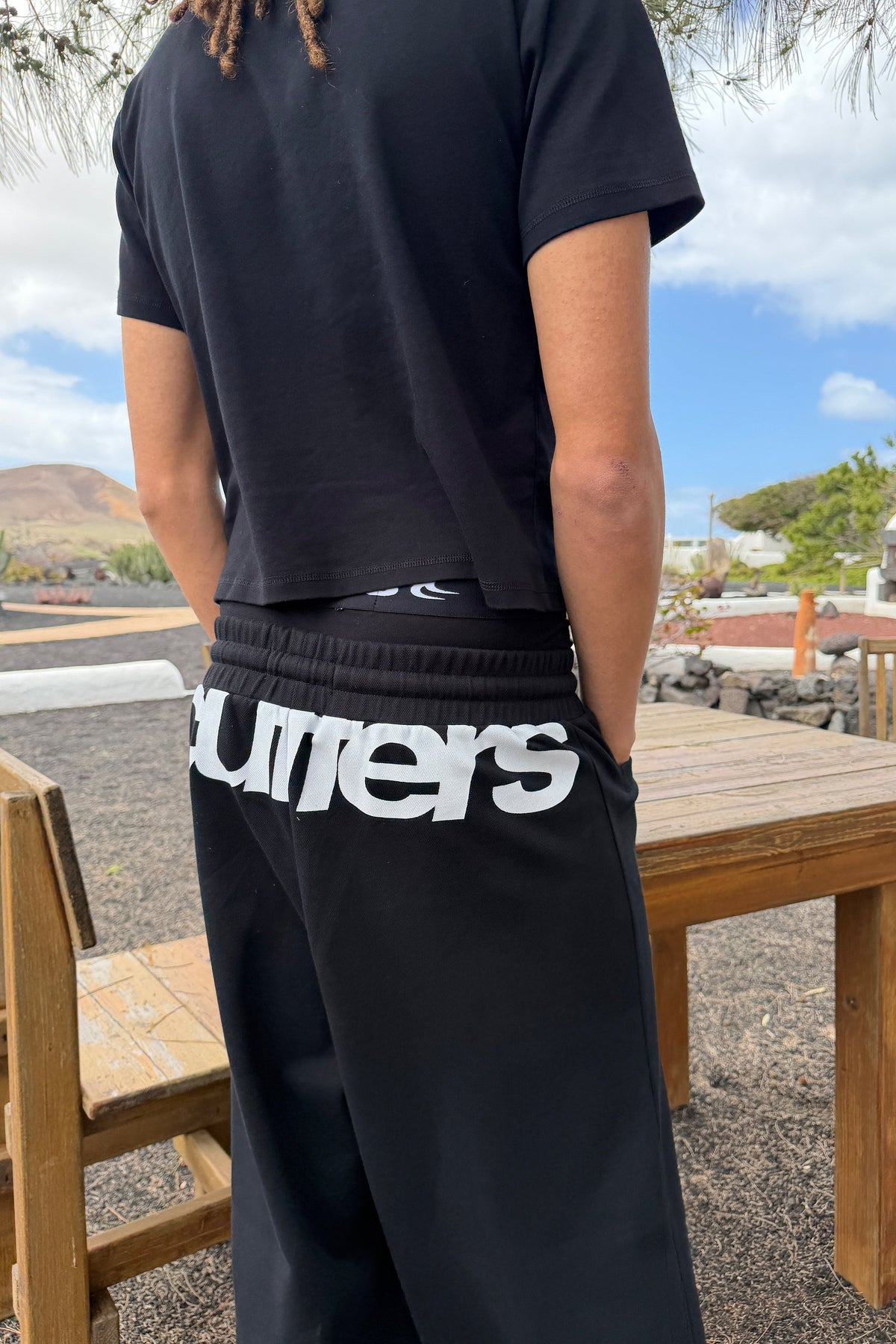Pantalones tubulares negros