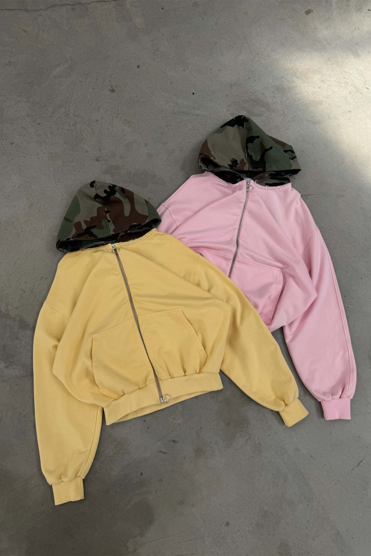Mask Yellow Zipper