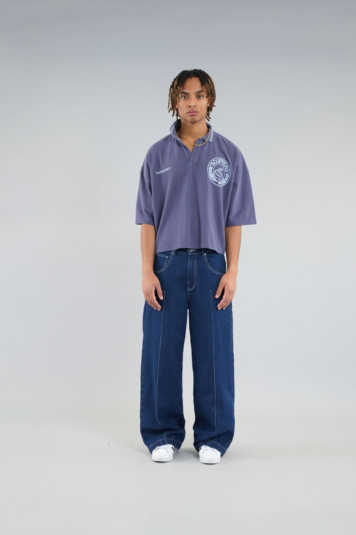 Polo azul CLG