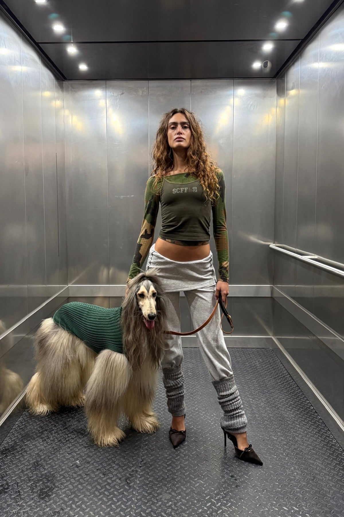 Pantalones melange grises acogedores