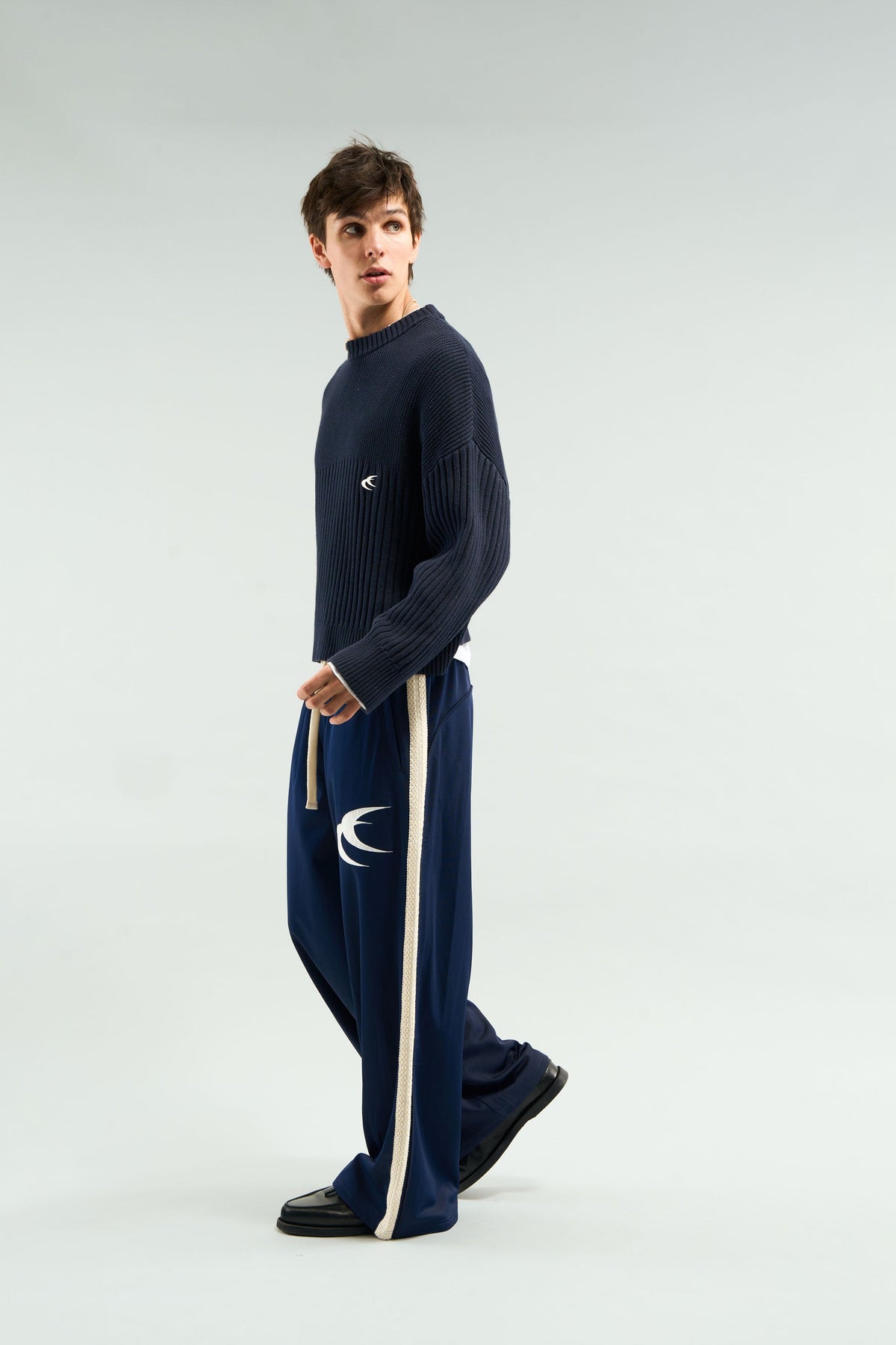 Pantalones de traje azul marino Gallery