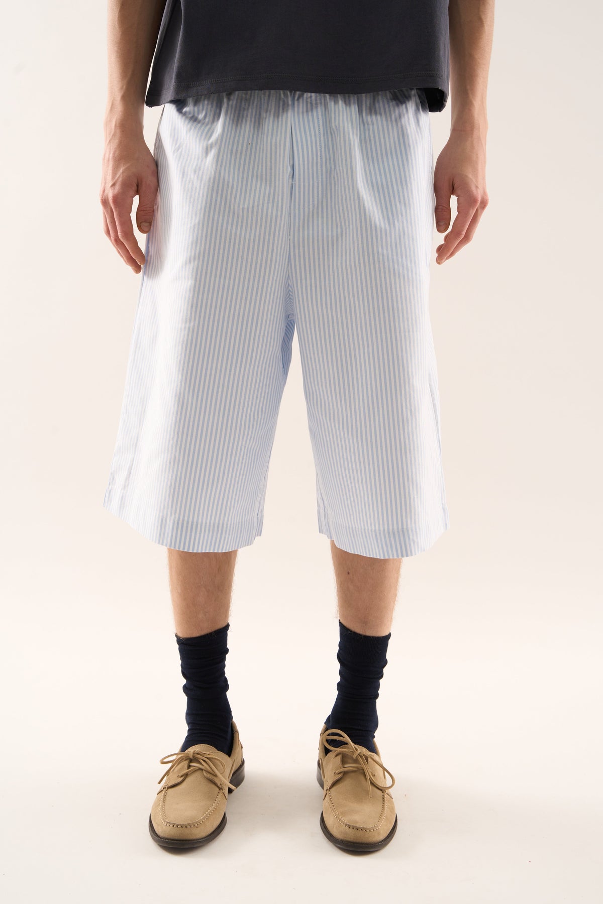Pantalones cortos azules de dormitorio