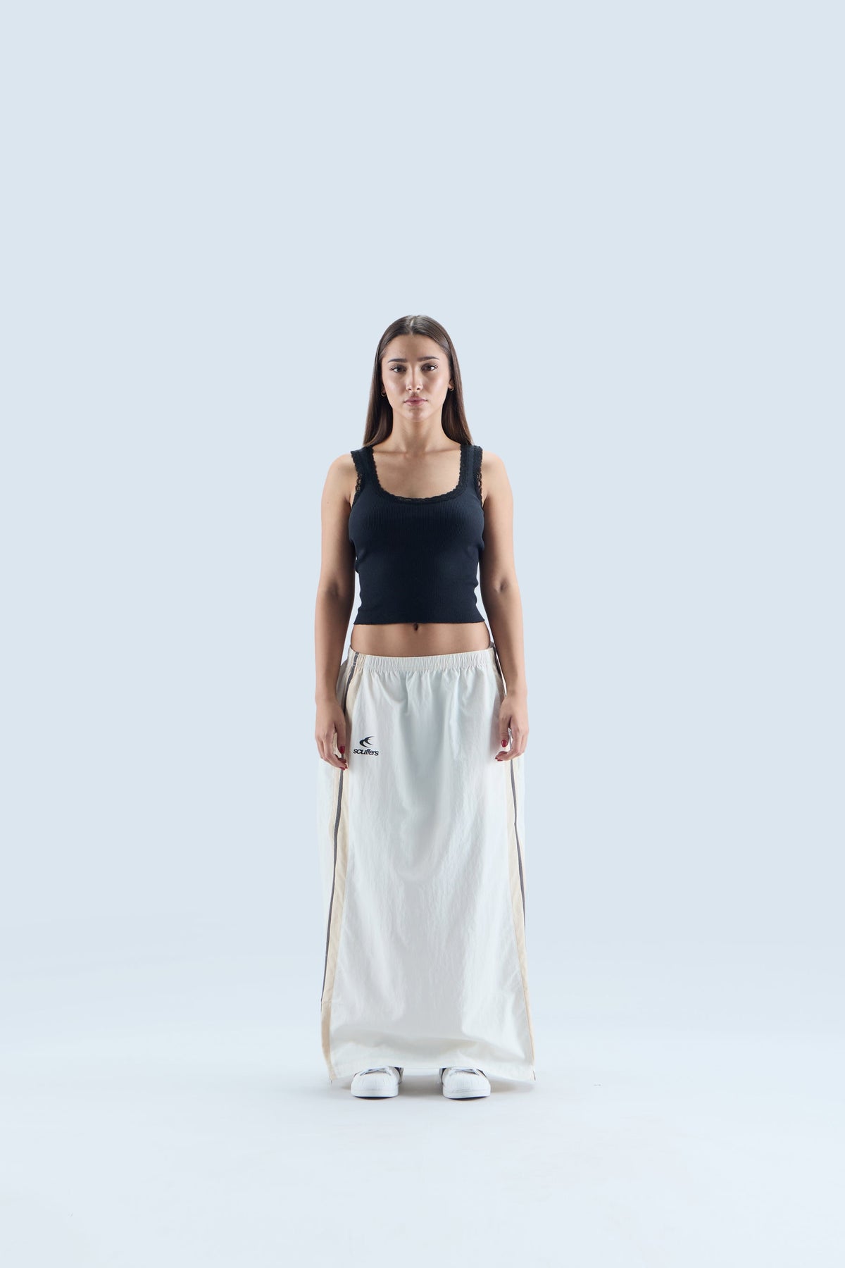Falda deportiva color crudo