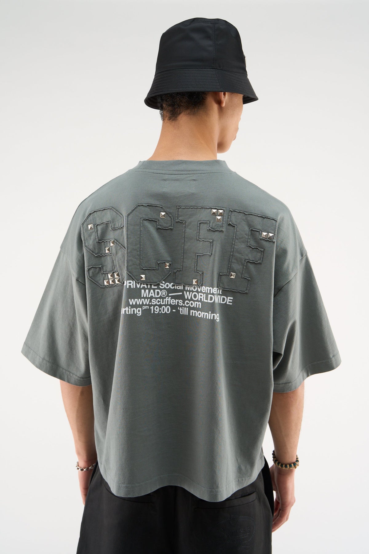 Camiseta verde mundial
